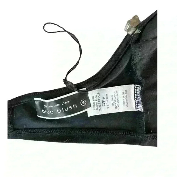 NWOT Skinny Minute Black Crop Top Size Small - Picture 2 of 2